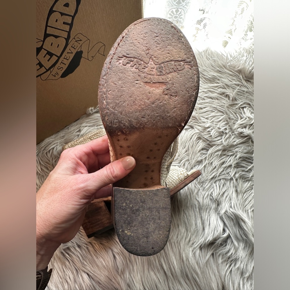 Freebird Quail bootie/sandal in White Snake - Picture 8 of 16